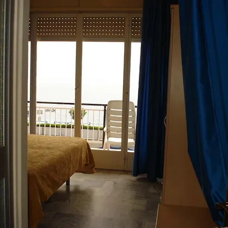B&B Solana Noli Extérieur photo